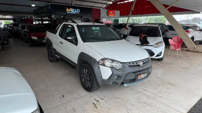 Fiat Strada Adventure 1.8/ 1.8 Locker Flex CE 2014