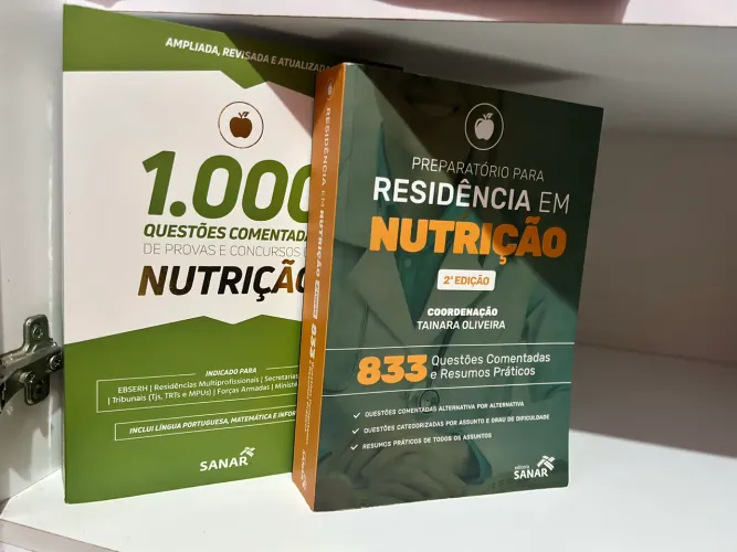 Kit 2 livros de Nutrição