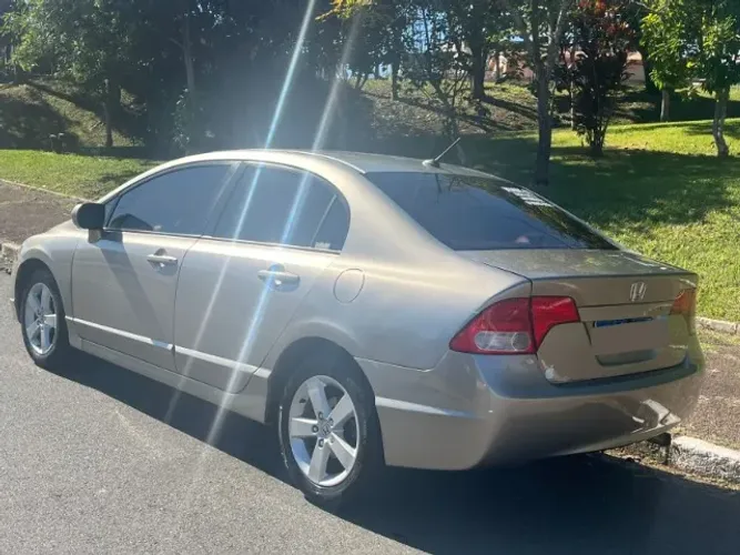 Honda Civic Sedan LXS 1.8/1.8 Flex 16V Aut. 4P 2008
