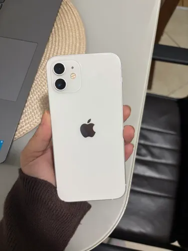 iPhone 12 - 128GB - Branco 