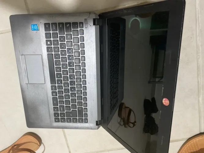Notebook quebrado