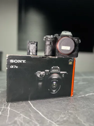 Sony Alpha a7 iii