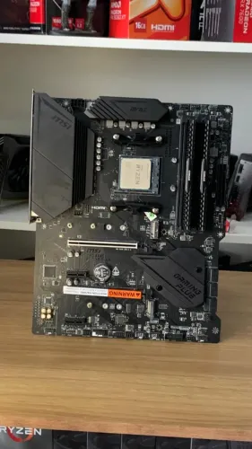 KIT UPGRADE - RYZEN 7 5700 | B550 | 32GB CORSAIR LPX 3600MHZ