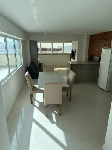 Apartamento Frente mar, 100 metros quadrados com 3 quartos em Balneario Perequê - Porto Be