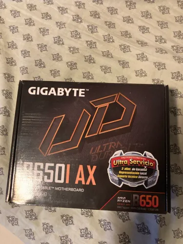 Placa mãe gigabyte mini itx am5 b650i ax - usada