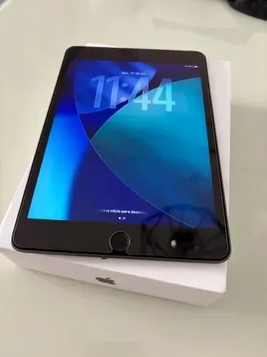 iPad Mini 2 space grey ( impecável ) / troca 750