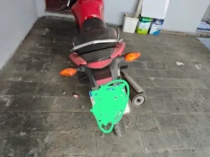 Vendo Moto Honda zerada