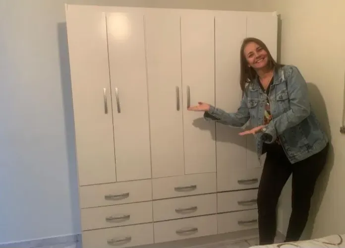 Guarda Roupa Bergamo 6 portas e 9 gavetas com Largura 1.50 Altura 1.80