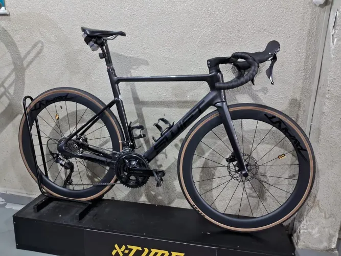 Swift RACEVOX PRO 2026 TAM 54L (C 150KM RODADOS )
