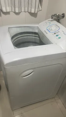 Vendo máquina com defeito