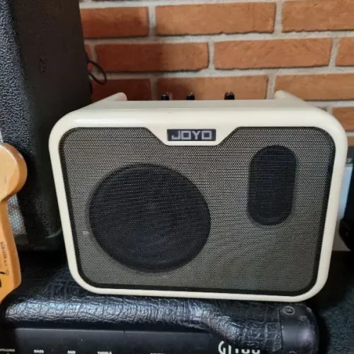 Amplificador Joyo MA10B com fonte (Musicalvo)