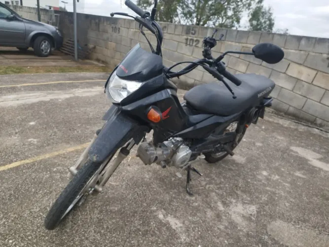 Vende-se moto pop110i avista 