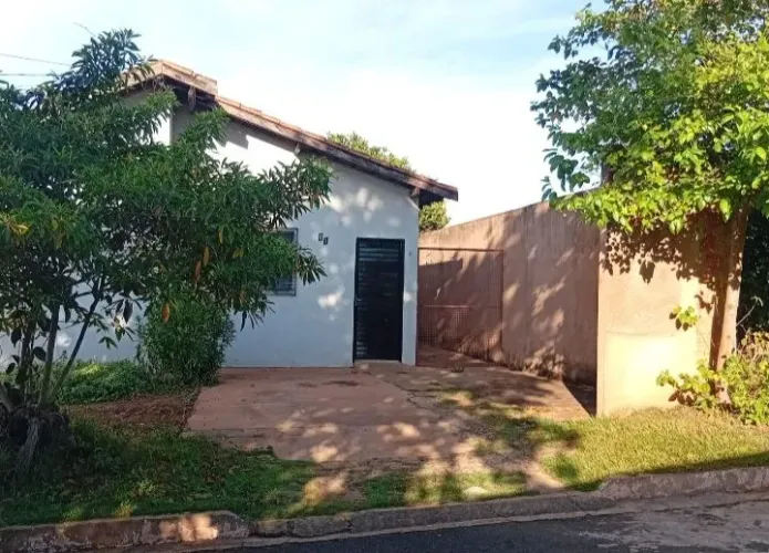 Aluguel de casa em condomínio 