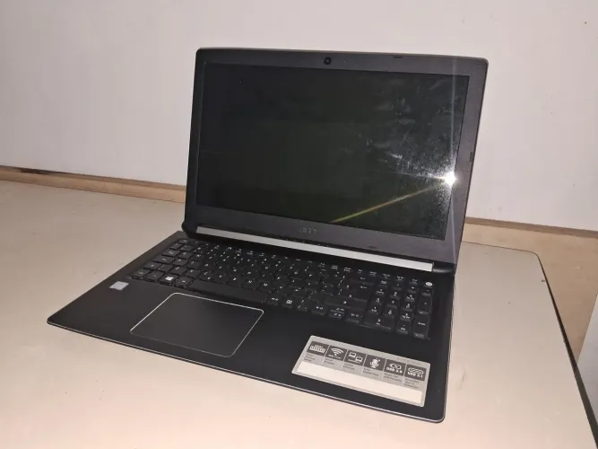 Acer Aspire 5 (A515-51-36VK) - Para Retirada de Peças ou Conserto<br>