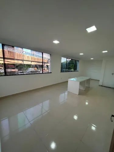 Sala para alugar na Rua José Bastos
