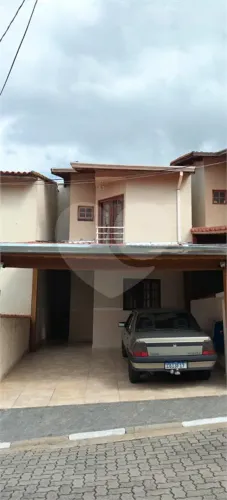 Casa à venda com 3 quartos, sendo 1 suíte, no condomínio Residencial San Torino, Mogi das 