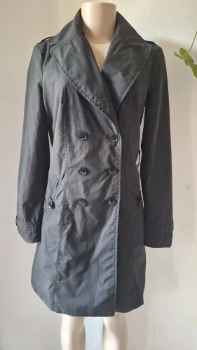 Casaco estilo trench coat da Zara