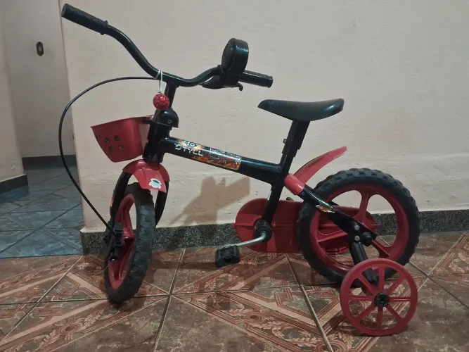 Bicicleta aro 12 excelente! 