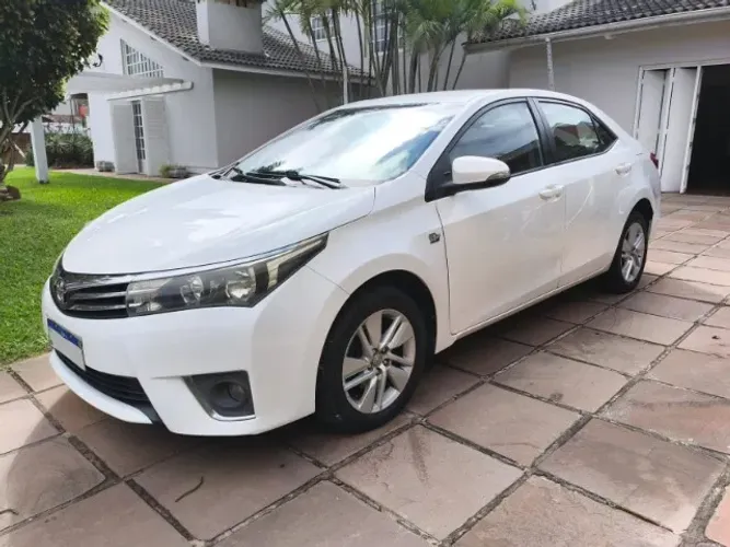 Toyota Corolla GLI 1.8 Flex 16V Aut. 2016