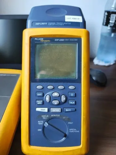 Fluke Dsp 4300 Certificador De Rede De Dados E Voz