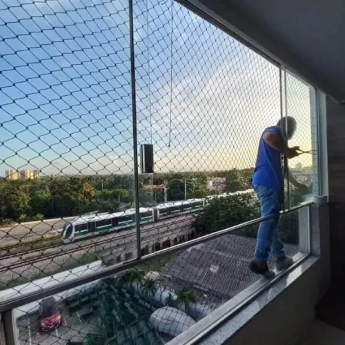 Vaga CLT: Instalador multifuncional | Top Redes | São José/SC