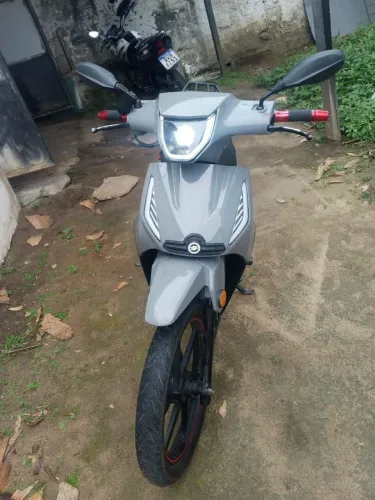 Pra vende moto alienda
