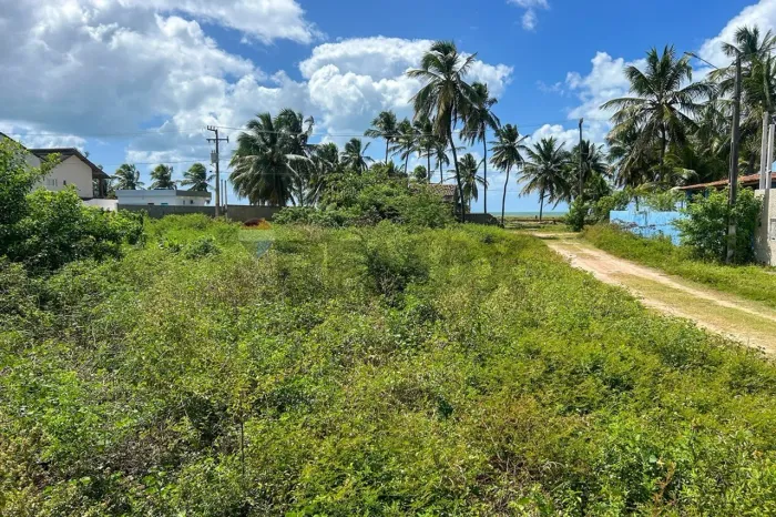 Terreno a apenas a 50 metros do mar! No Loteamento Portal de Tamandaré - PE