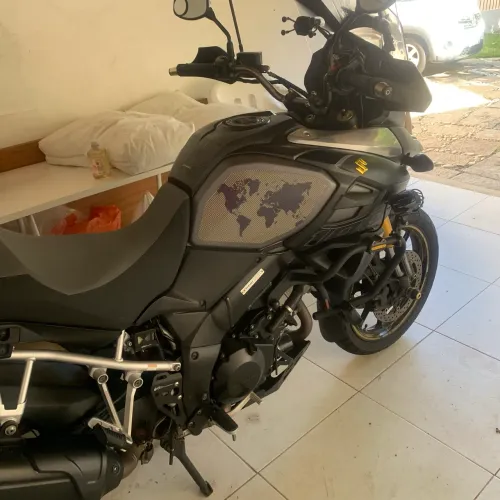 Moto VESTROM 1000 