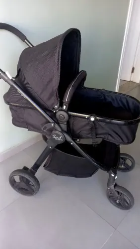 Carrinho Moisés bebê 3 em 1