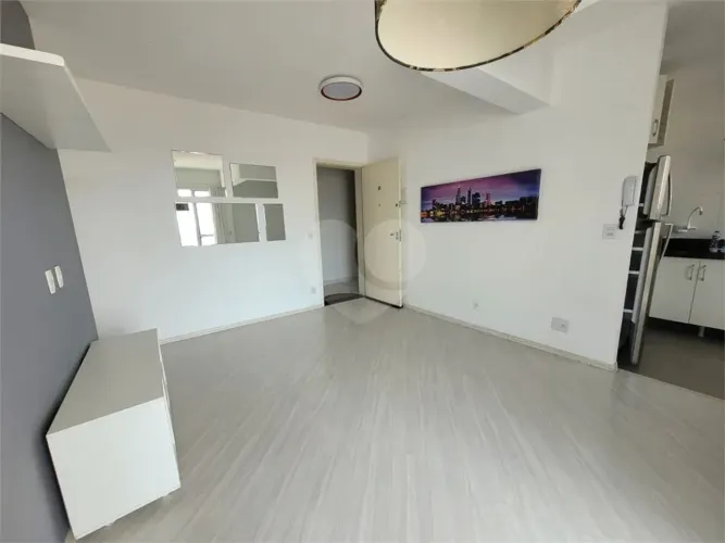 Apartamento com 2 quartos para locação em Vila pereira barreto - SP