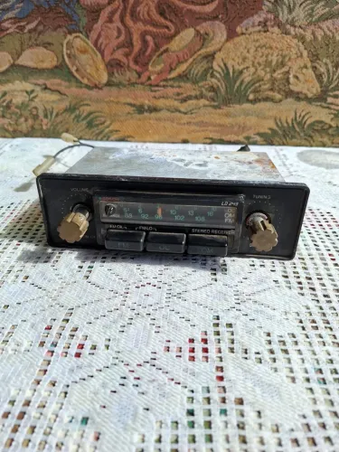Rádio automotivo antigo sem teste
