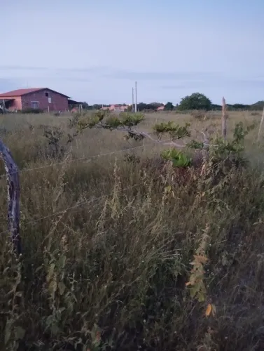 Vende-se terreno