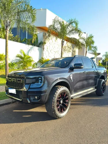 Ford Ranger Limited 3.0 V6 4X4 CD TB Die. AUT 2024