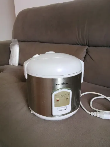Panela Elétrica de Arroz