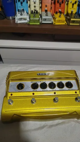 PEDAL LINE 6 DM 6, DRIVES, O MAIS COMPLETO