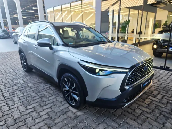 Toyota Corolla Cross SE 1.8 16V Aut. (híbrido) 2022