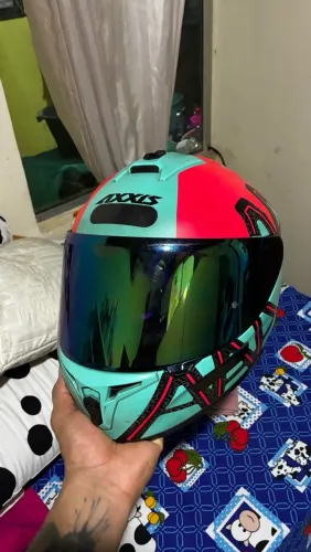 Capacete