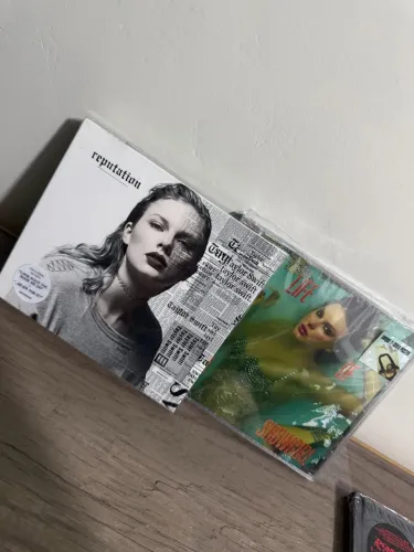 Combo Swiftie
