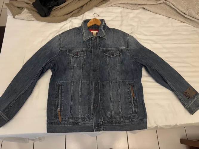 Jaqueta jeans masculina da marca de luxo italiana Diesel