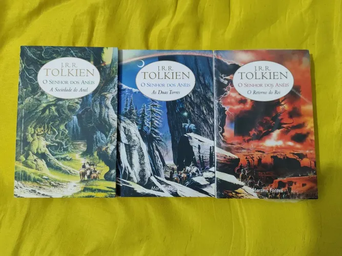 Trilogia O Senhor dos Anéis - 3 Volumes 