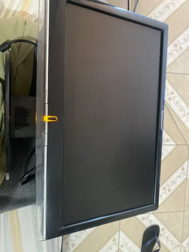 Monitor Lenovo modelo D1960wA