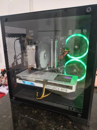 Pc gamer Rtx 4060
