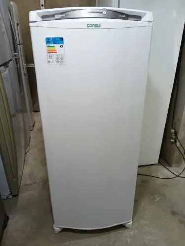 Geladeira Consul Facilit Frostfree 253 litros