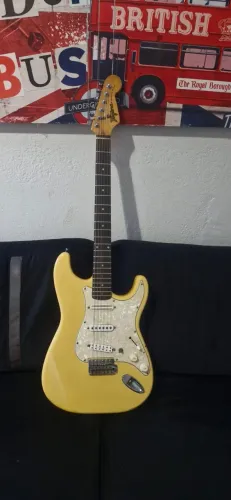 Guitarra Tagima Vintage