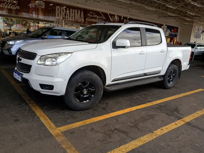 Chevrolet S10 Pick-up LT 2.4 F.power 4X2 CD 2014