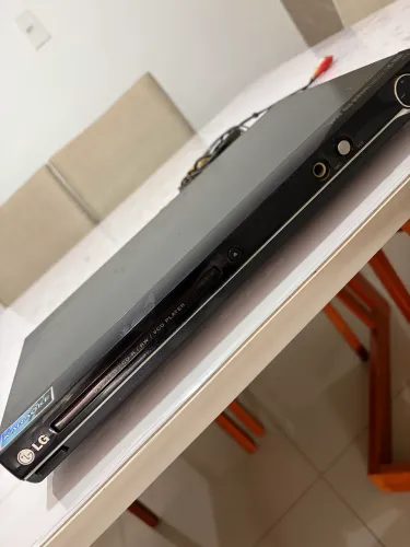Aparelho de DVD LG e karaokê entrada para microfone