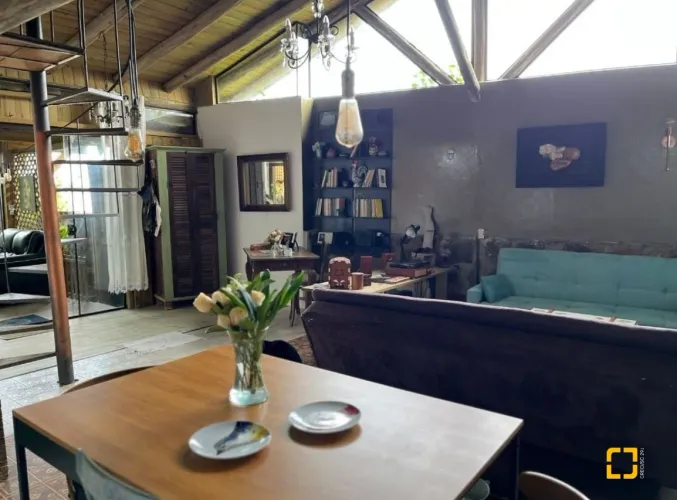 Loft residencial de 135 m2 com vista mar em Sambaqui