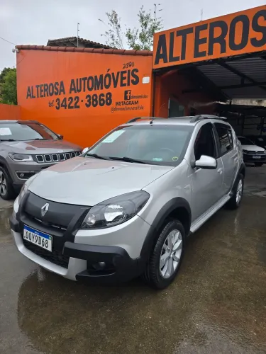 Renault Sandero Stepway Hi-power 1.6 8V 5P 2013