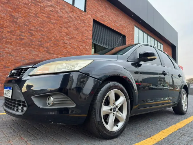 Ford Focus 2.0 16v/se/se Plus Flex 5P Aut. 2013