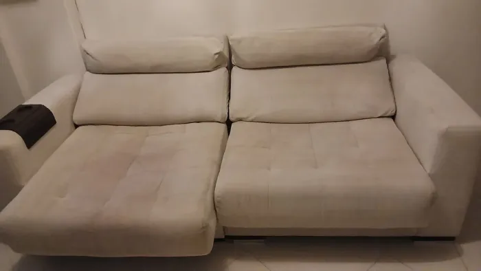 Sofá retrátil